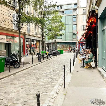 Bastille Hideaway